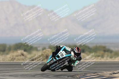 media/Jan-15-2026-Racers Edge (Thu) [[dfebeb70ab]]/2-A Group/Session 3 (Turn 16)/